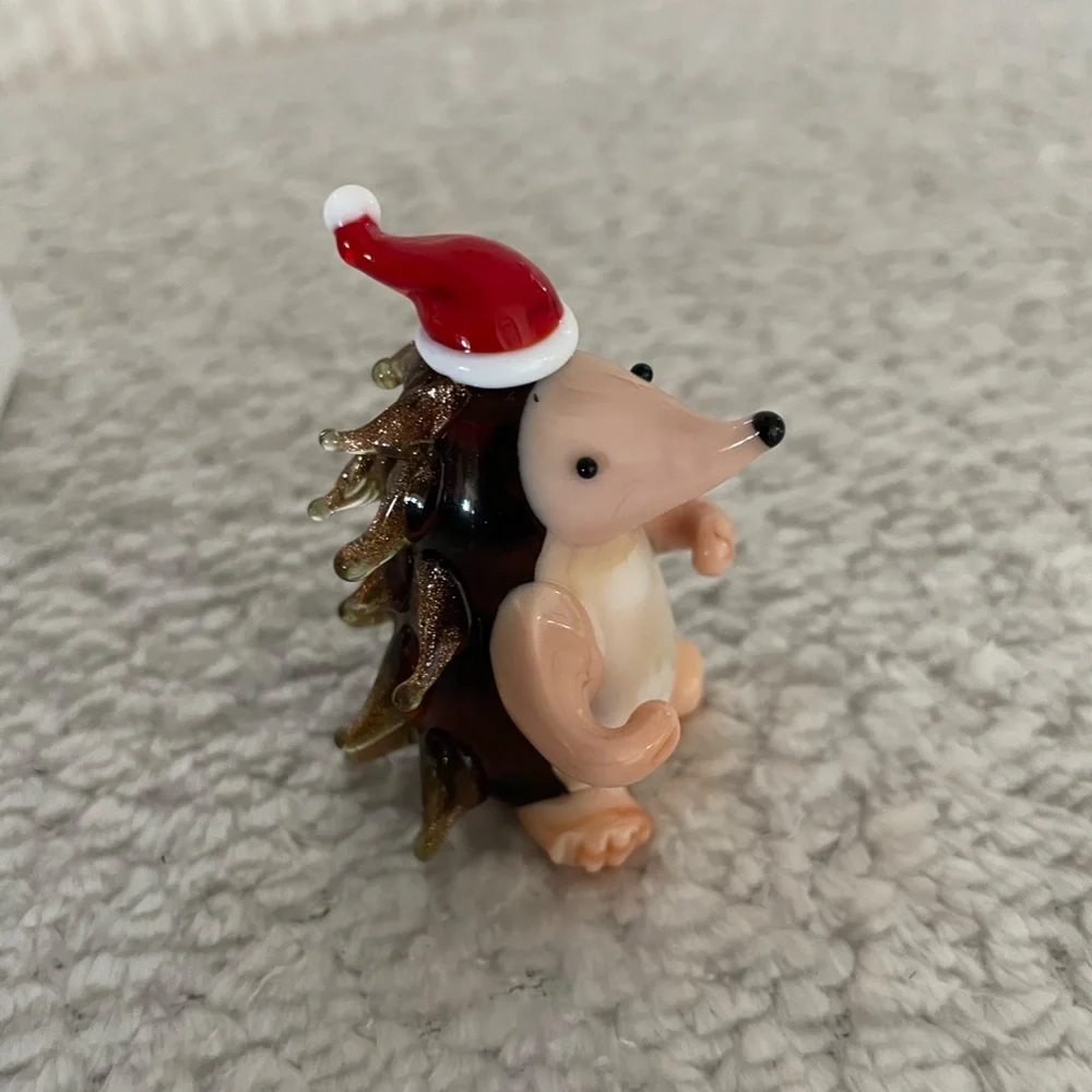 SET OF 2 PIER 1 IMPORTS TINY BLOWN GLASS CHRISTMAS HEDGEHOG DECOR NWTSET OF 2
